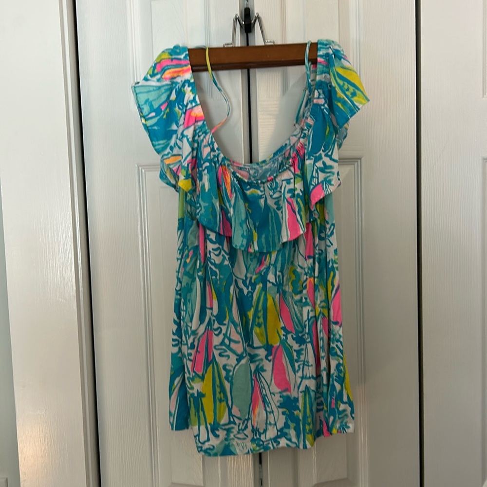 Large Lily Pulitzer off shoulder top